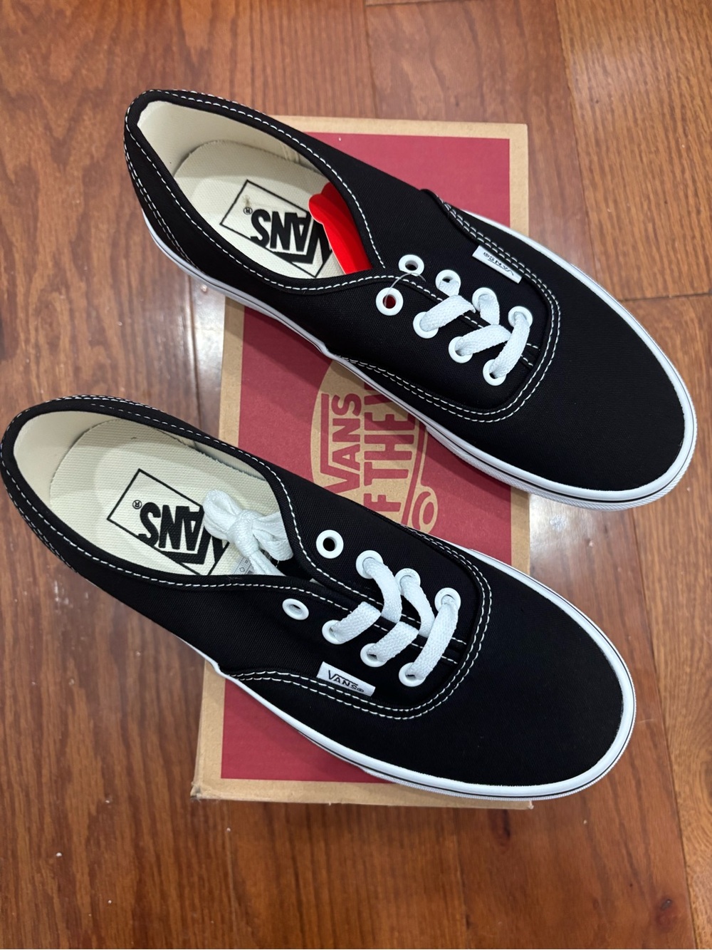 Classic Vans Authentic sneakers